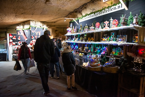 Kerstmarkt Gemeentegrot Valkenburg