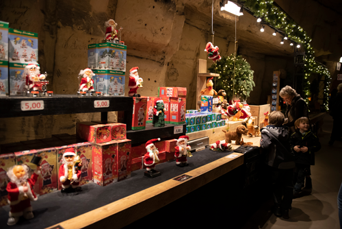 Kerstmarkt Gemeentegrot Valkenburg